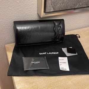 YSL Patent Clutch 100% Authentic